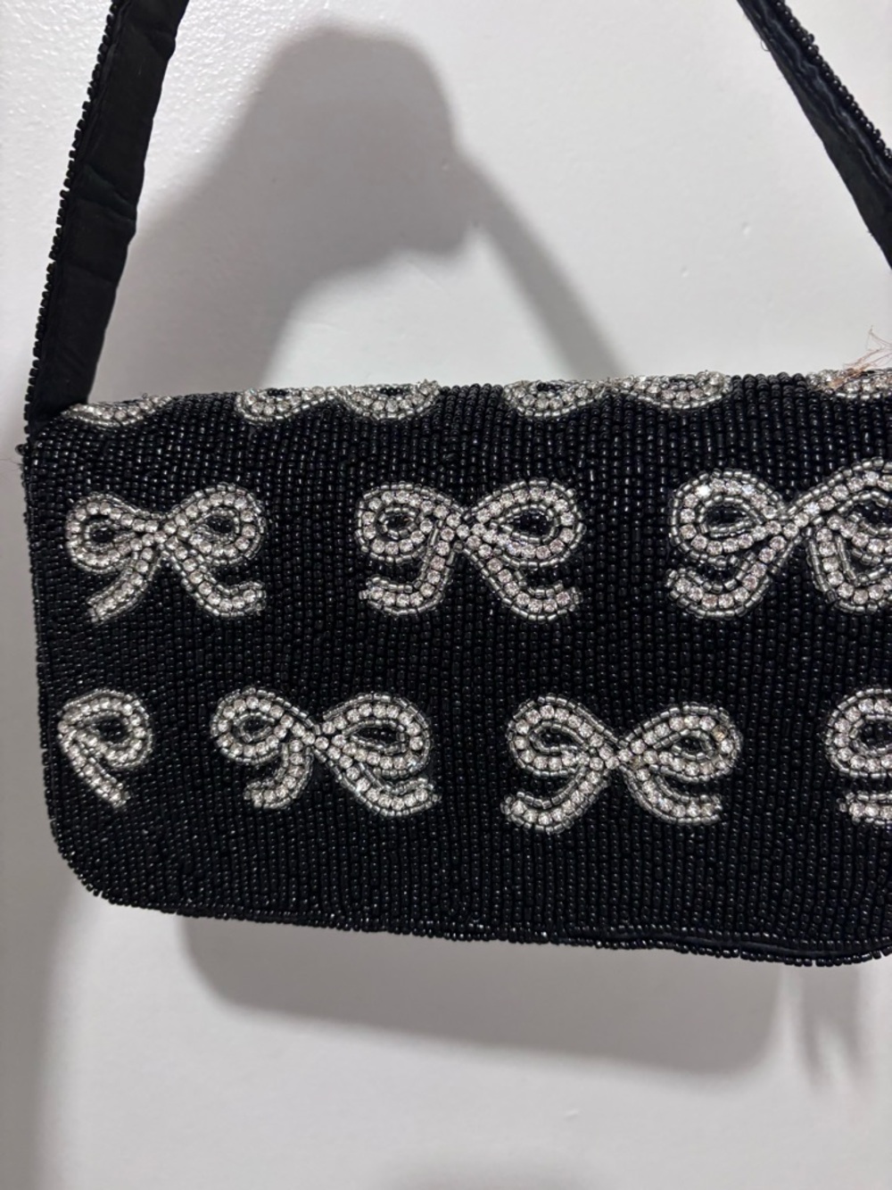 T.J.Maxx Black Beaded Shoulder Bag with Silver Bows - Picture 2 of 6